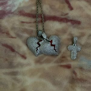 3 pendants that had gemstones in them and they shine hard